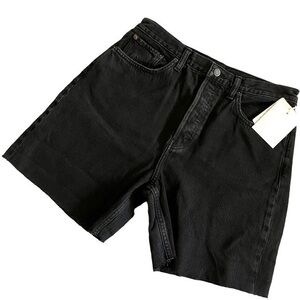 NWT Etica Tyler Vintage Straight Black Denim Shorts‎